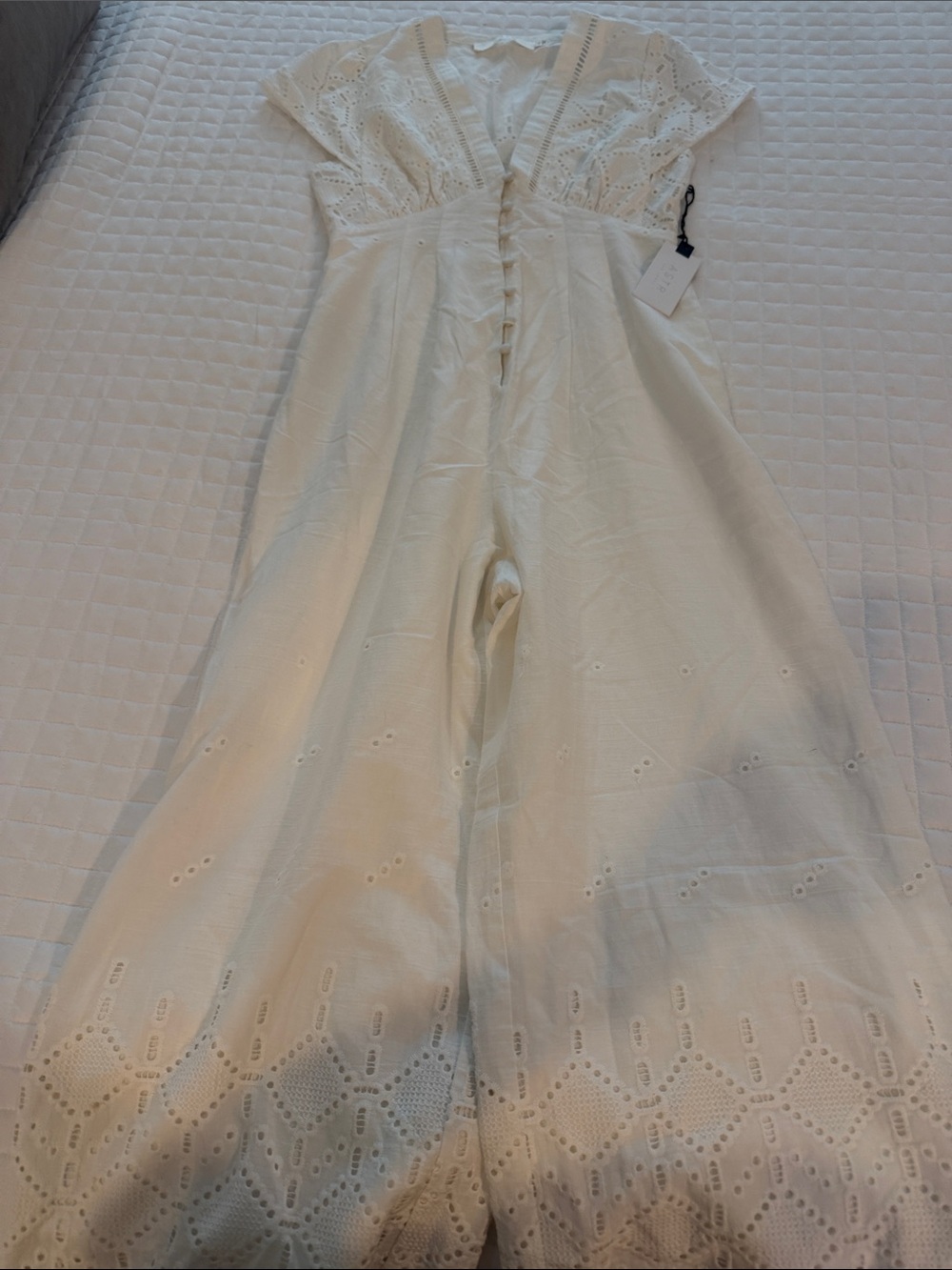 ASTR White Eyelet Button-Front Wide-Leg Jumpsuit